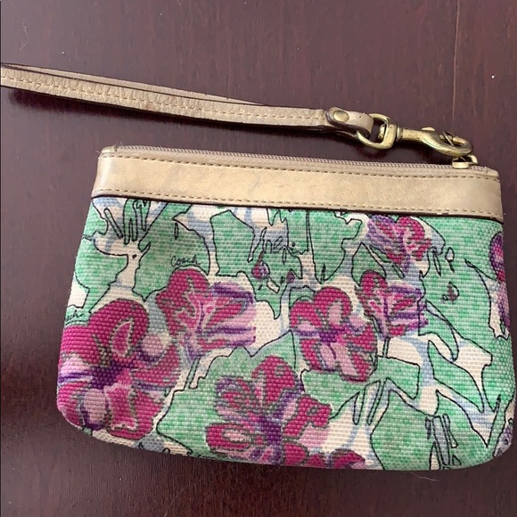 Coach Wristlet - Picture 2 of 4